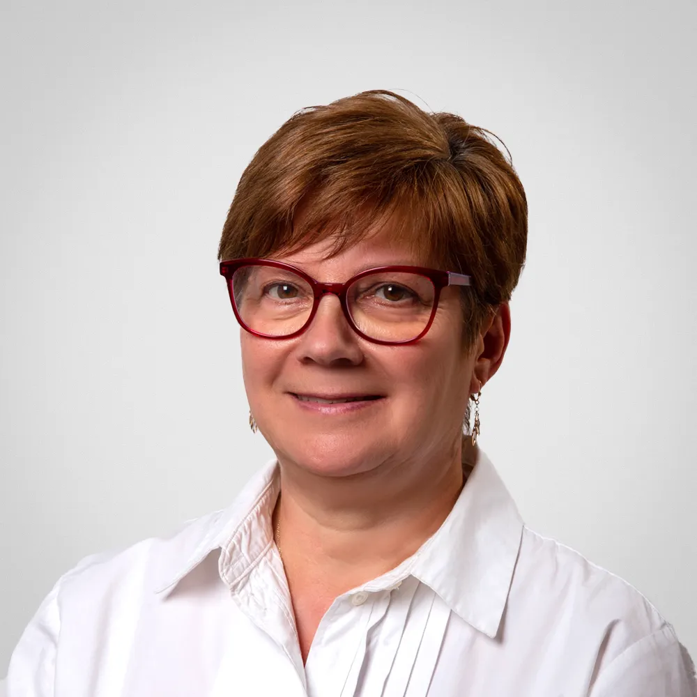 Dr. Bajtel Júlia Nóra